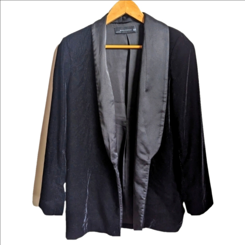 ZARA Black Velvet Cocktail Festive Open Front Smocking Oversized Blazer Size XS